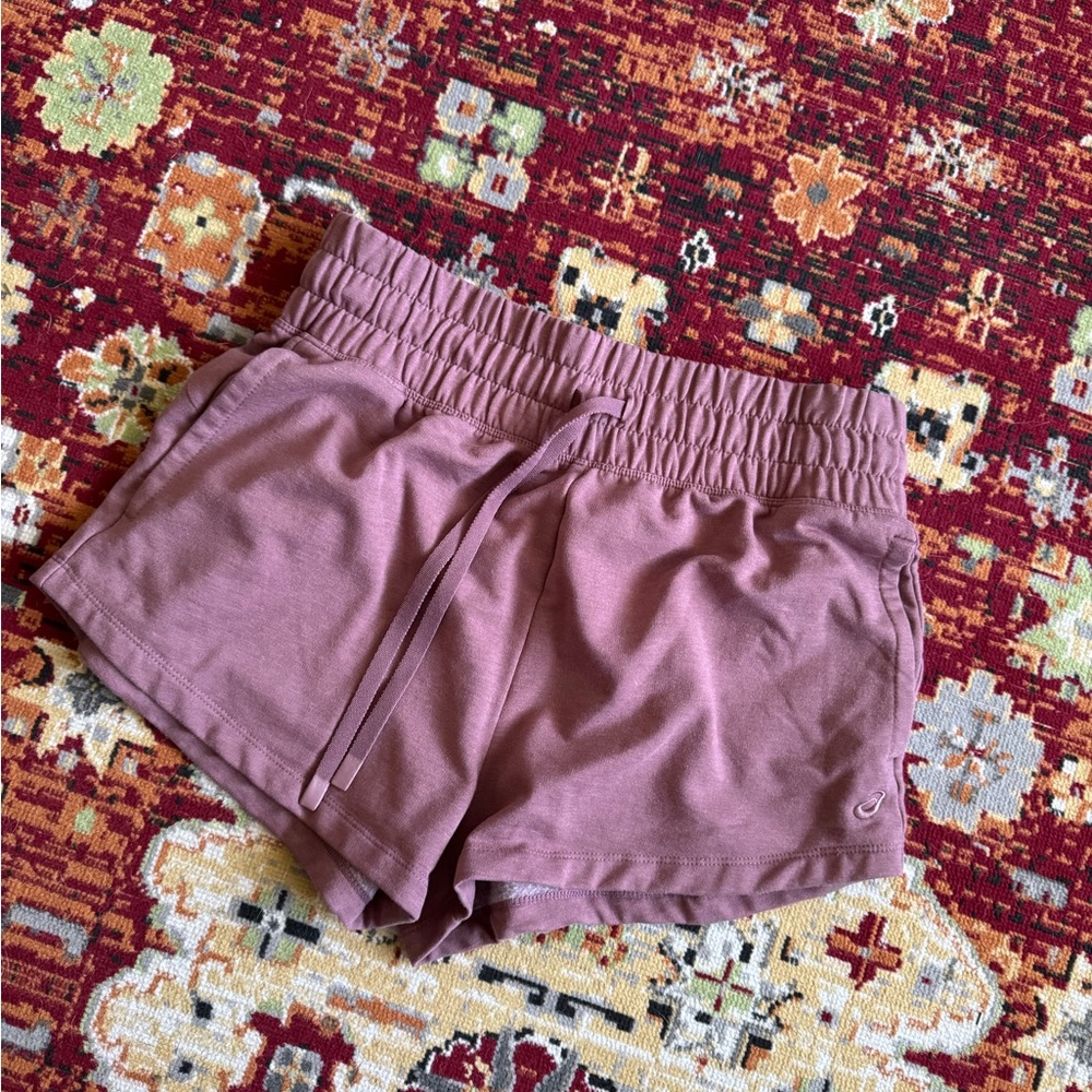 Asics Women's Hoodie and Shorts Set - Picture 6 of 8